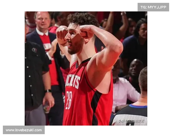 NBA新赛季精彩开局球队表现亮眼球员状态回暖引发球迷热议